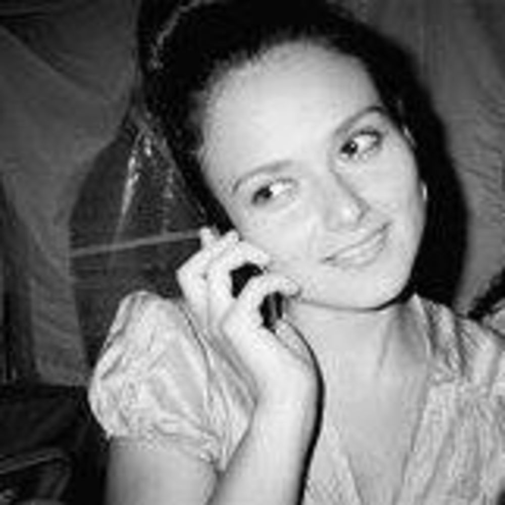 Meet your Posher, Paola